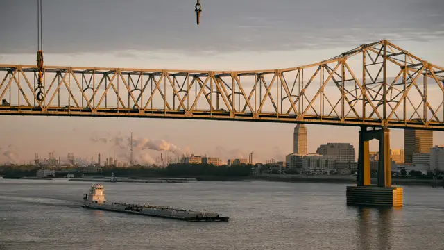 Mississippi River bridge with downtown Baton Rouge beyond