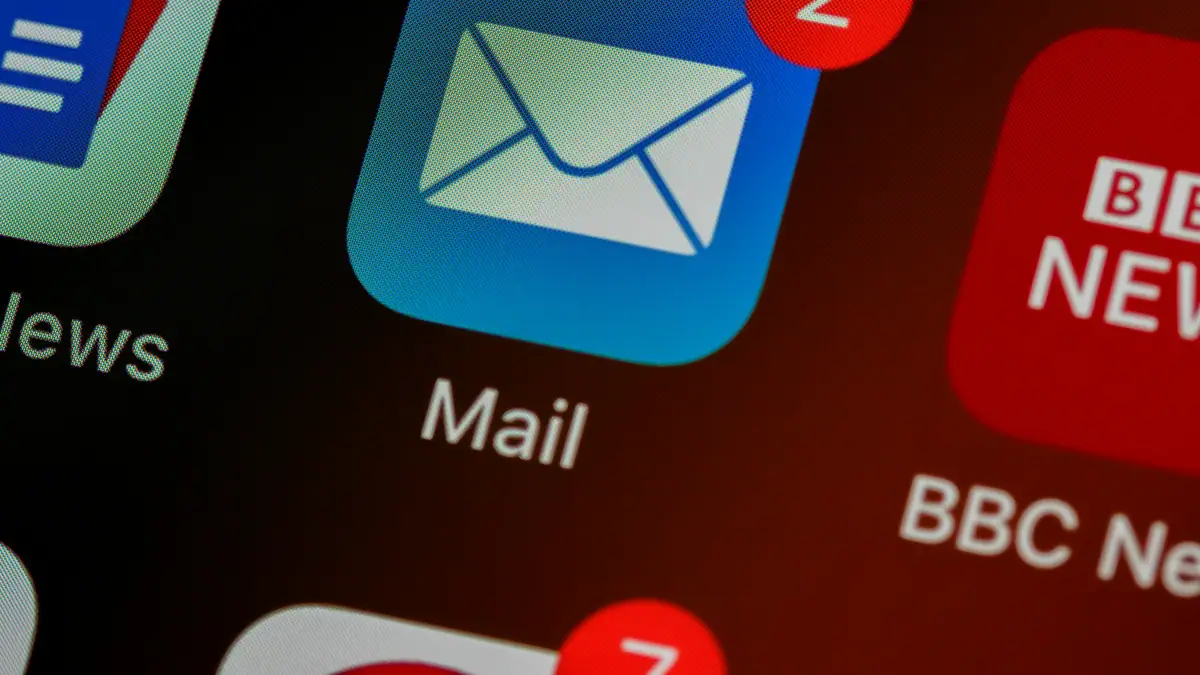 Email app notification on a phone screen